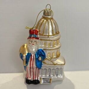 Ashland Patriotic SANTA in front of White House NEW